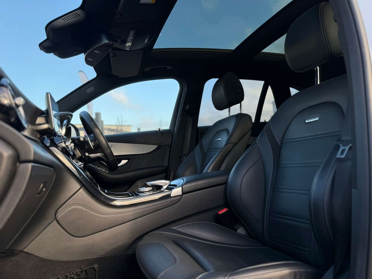 Used Mercedes-Benz GLC 2018 for sale - 77053560: Photo 60