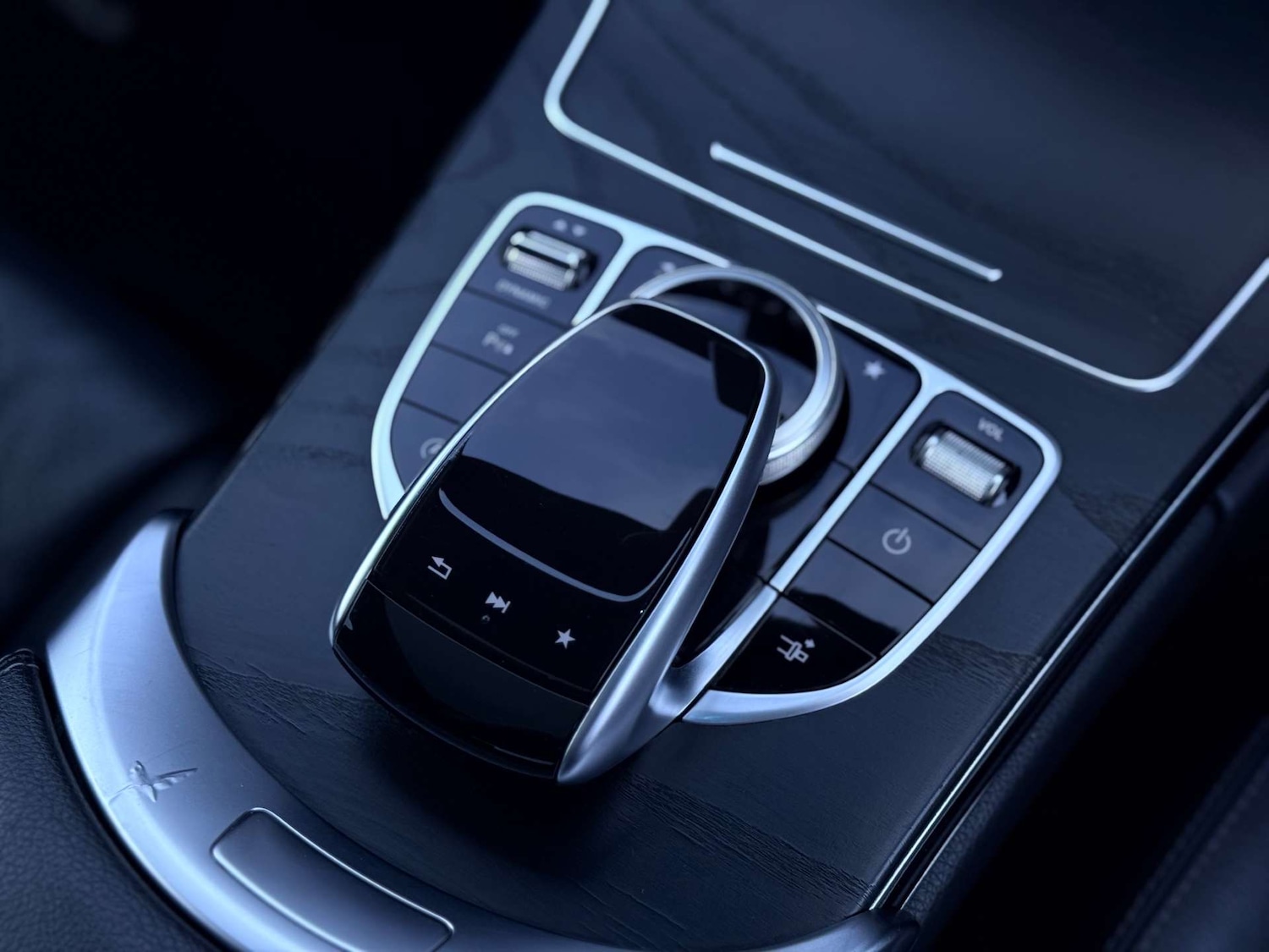 Used Mercedes-Benz C Class 2018 for sale - 76921256: Photo 31