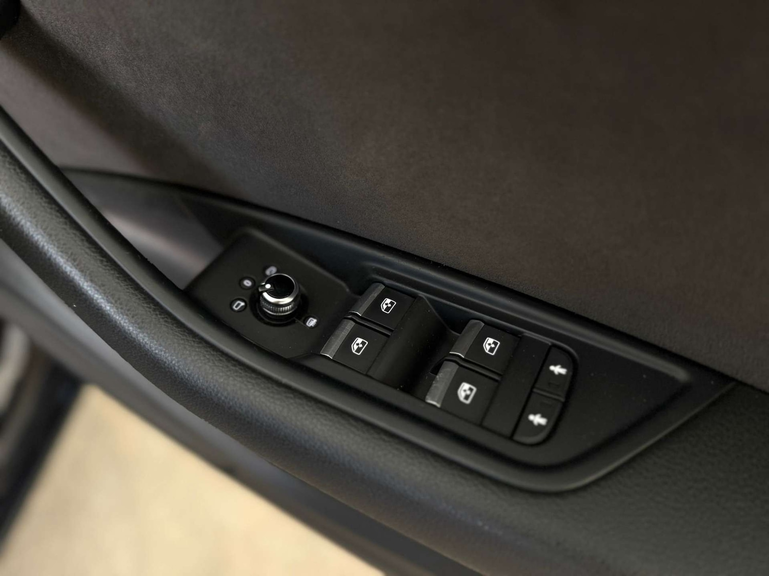 Used Audi A4 2017 for sale - 76896352: Photo 22