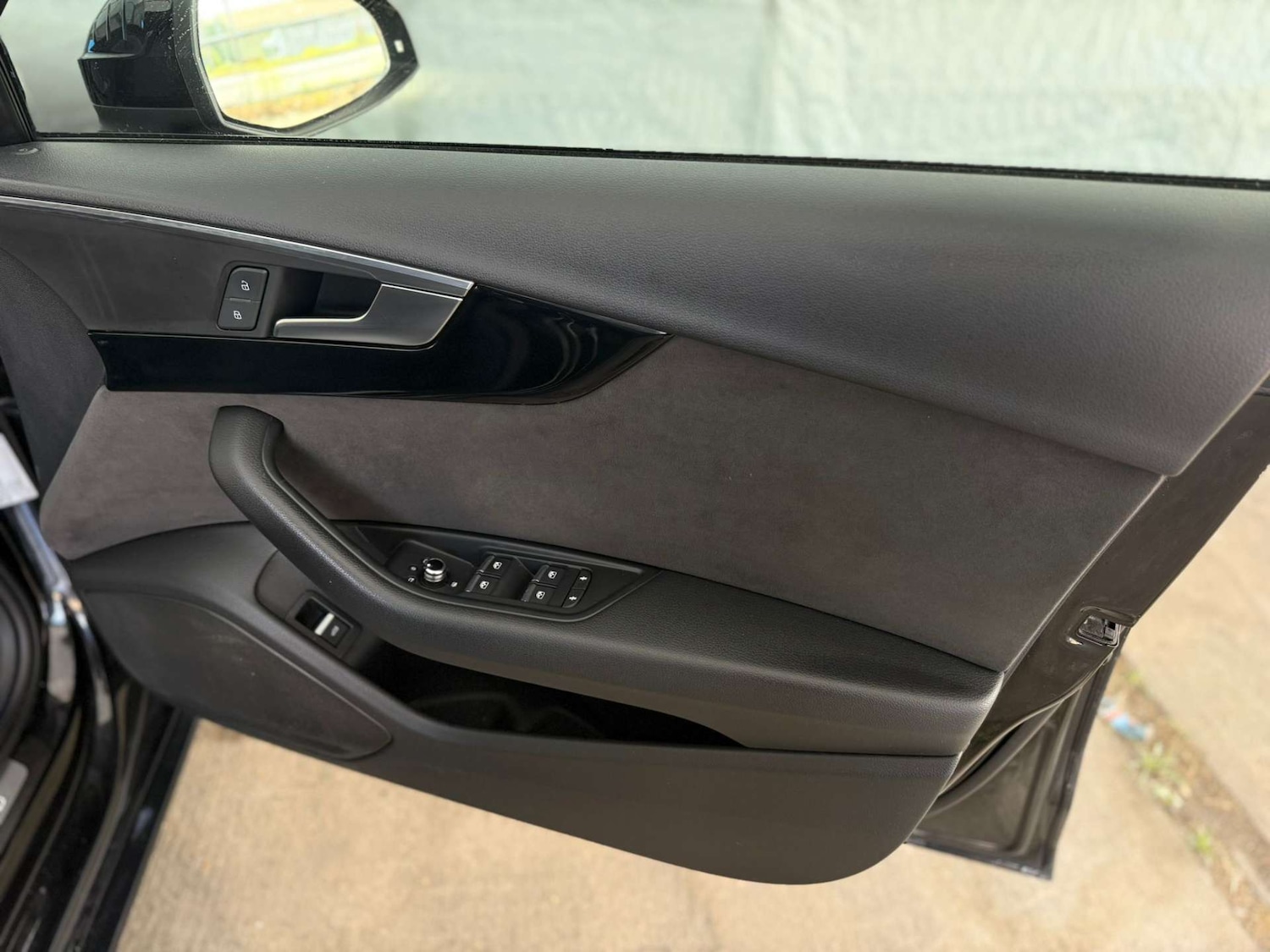 Used Audi A4 2017 for sale - 76896352: Photo 23