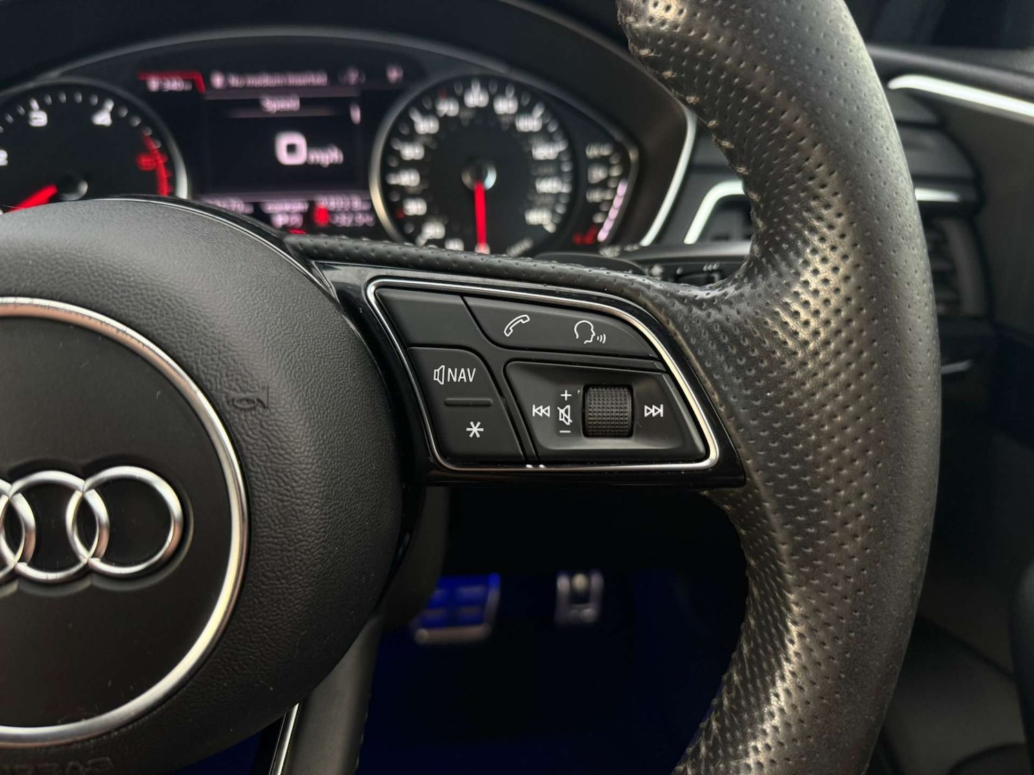 Used Audi A4 2017 for sale - 76896352: Photo 29