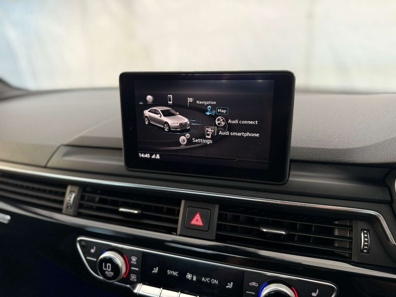 Used Audi A4 2017 for sale - 76896352: Photo 43