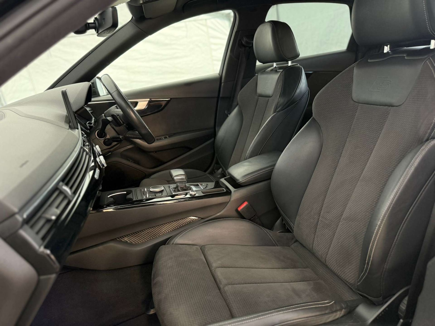 Used Audi A4 2017 for sale - 76896352: Photo 46