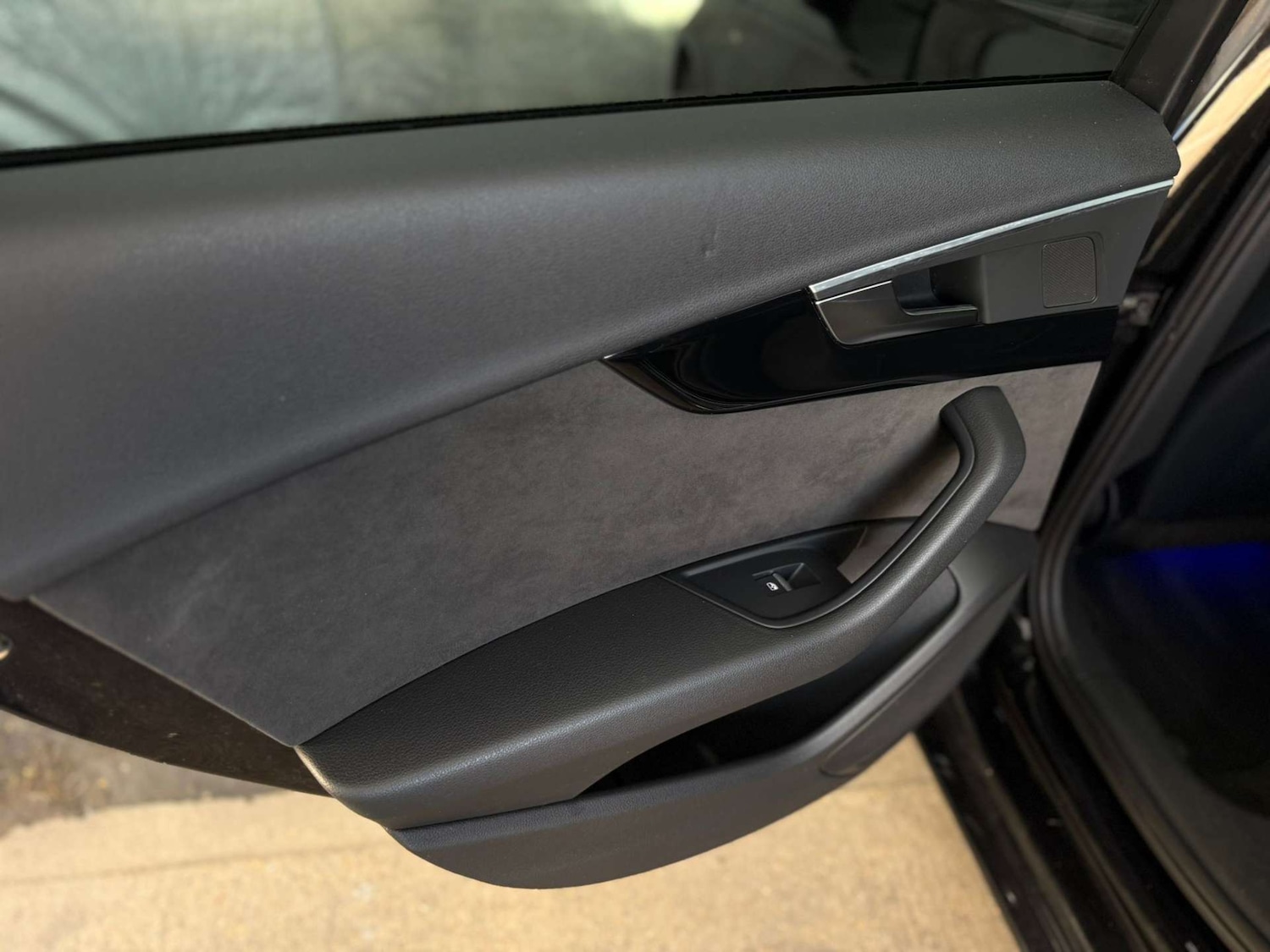 Used Audi A4 2017 for sale - 76896352: Photo 55