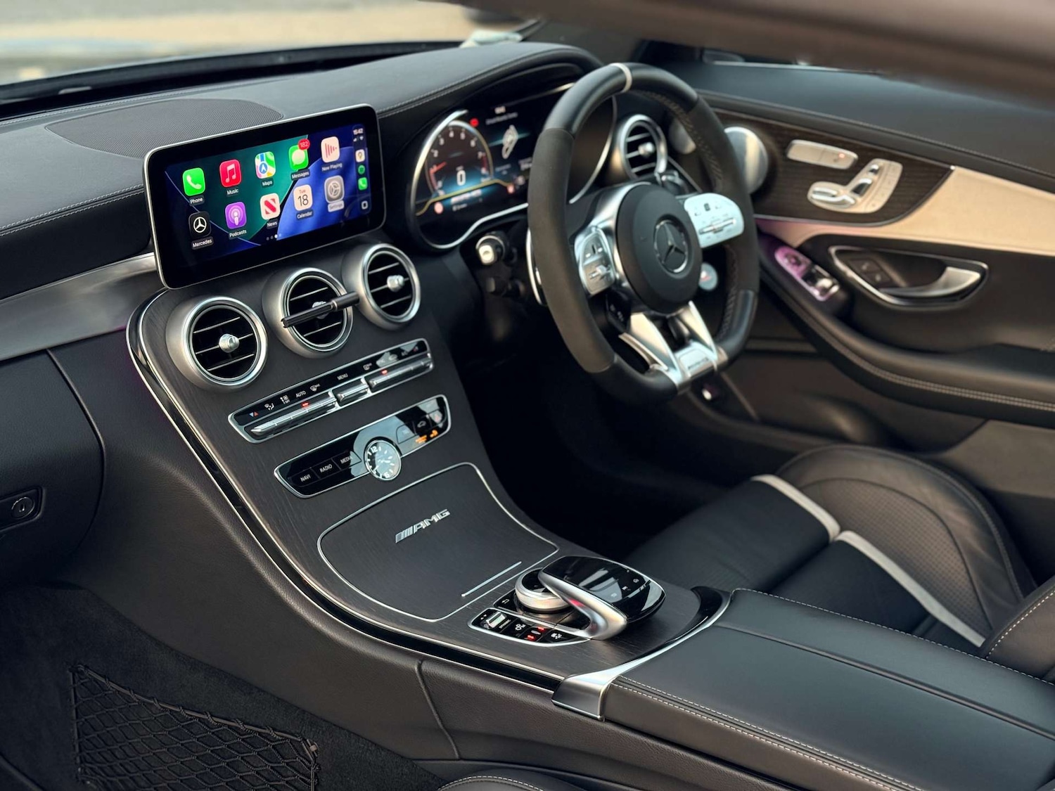 Used Mercedes-Benz C Class 2020 for sale - 76896317: Photo 14