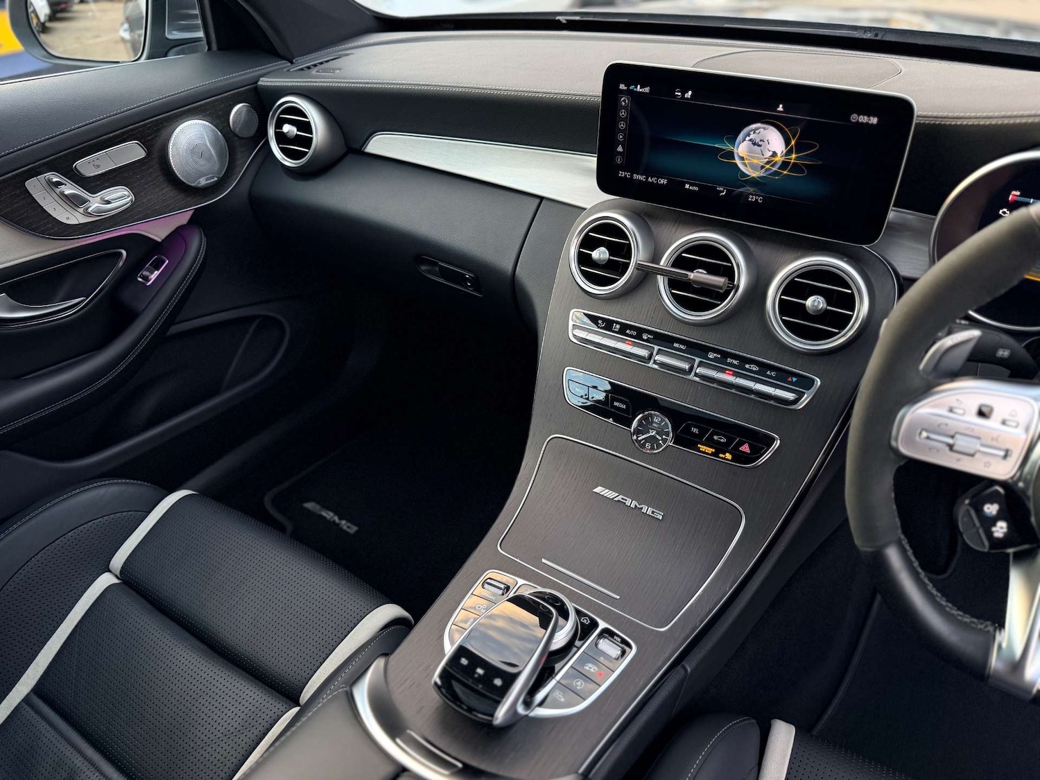 Used Mercedes-Benz C Class 2020 for sale - 76896317: Photo 15