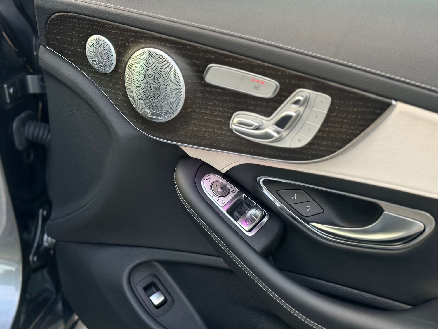 Used Mercedes-Benz C Class 2020 for sale - 76896317: Photo 26