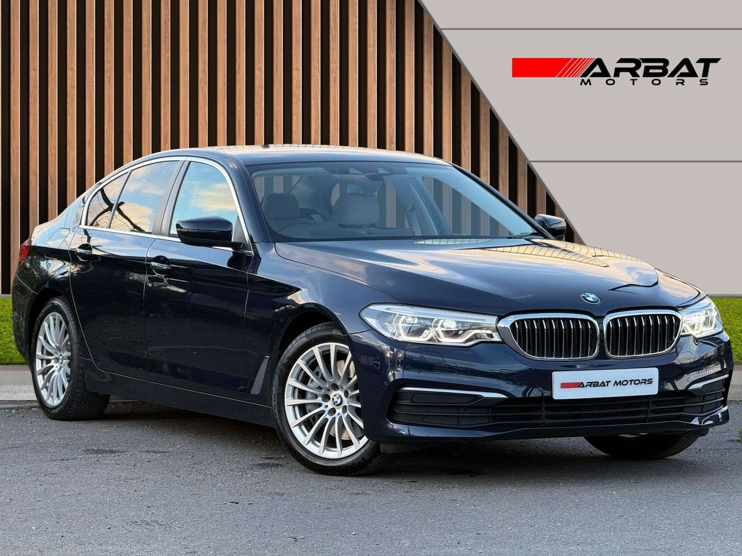 Used BMW 5 Series 2017 for sale - 76896331: Photo 1