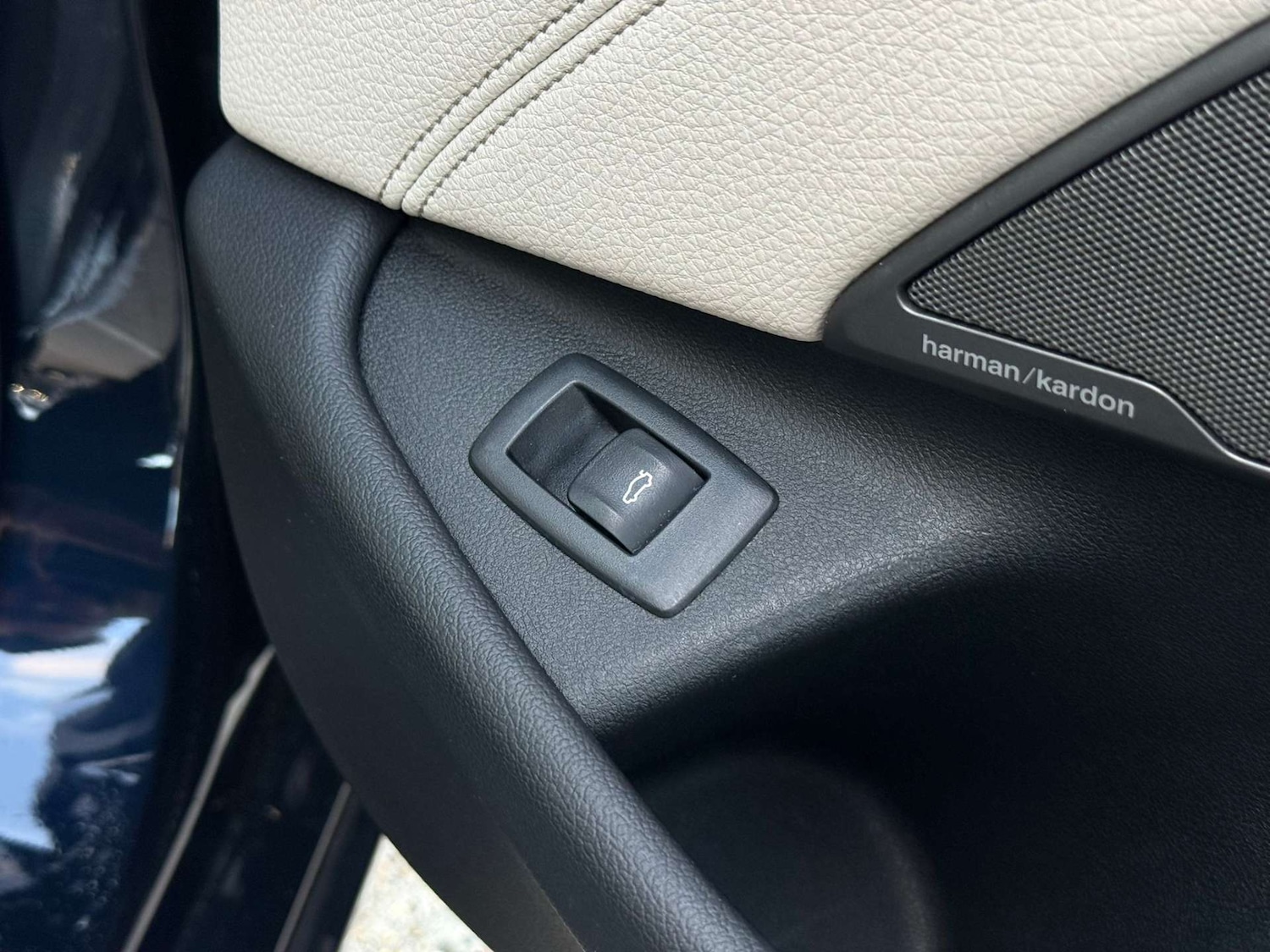 Used BMW 5 Series 2017 for sale - 76896331: Photo 25