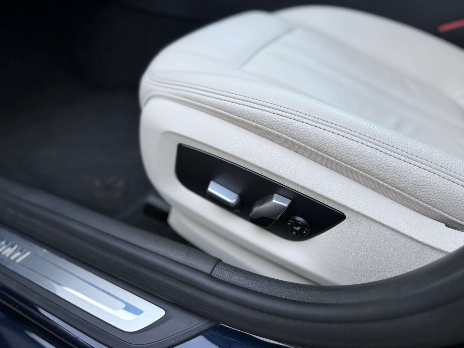 Used BMW 5 Series 2017 for sale - 76896331: Photo 59