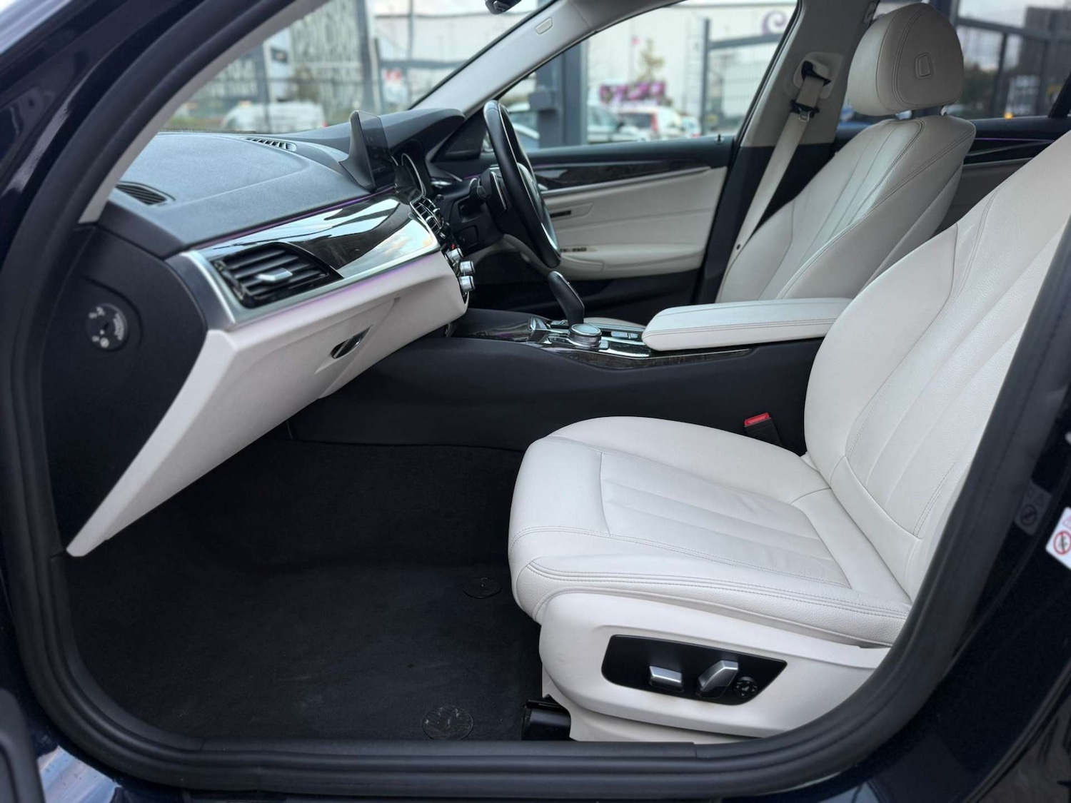 Used BMW 5 Series 2017 for sale - 76896331: Photo 63