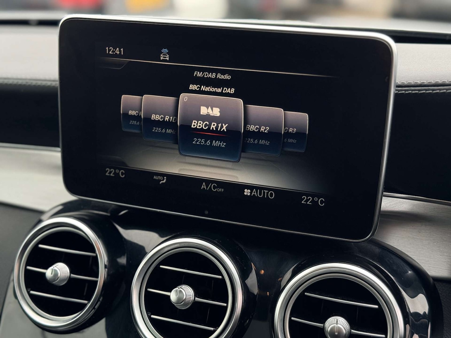 Used Mercedes-Benz C Class 2018 for sale - 76896314: Photo 27