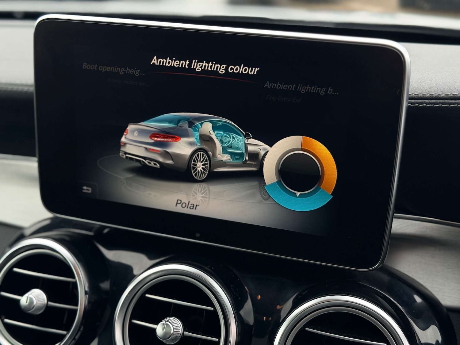 Used Mercedes-Benz C Class 2018 for sale - 76896314: Photo 36