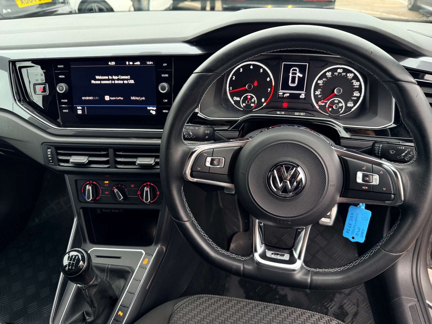 Used Volkswagen Polo 2018 for sale - 76896330: Photo 21