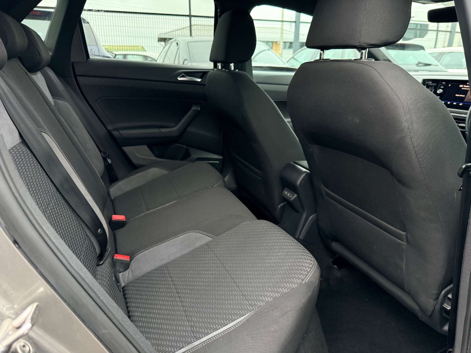 Used Volkswagen Polo 2018 for sale - 76896330: Photo 36