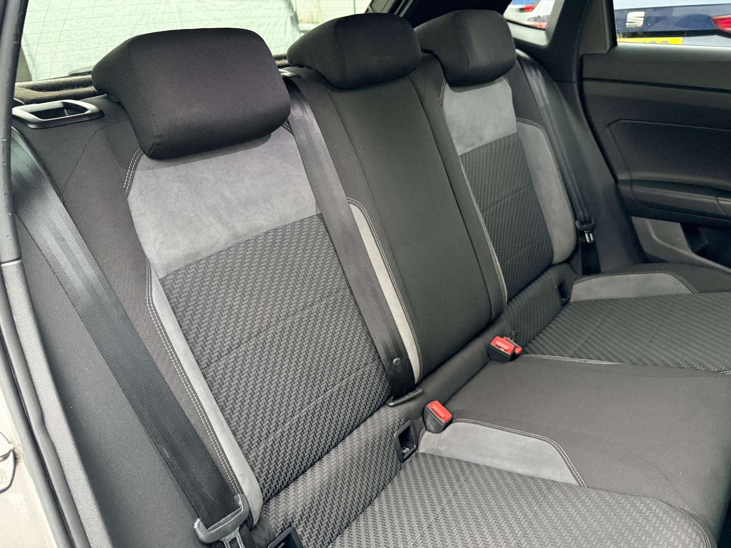 Used Volkswagen Polo 2018 for sale - 76896330: Photo 38