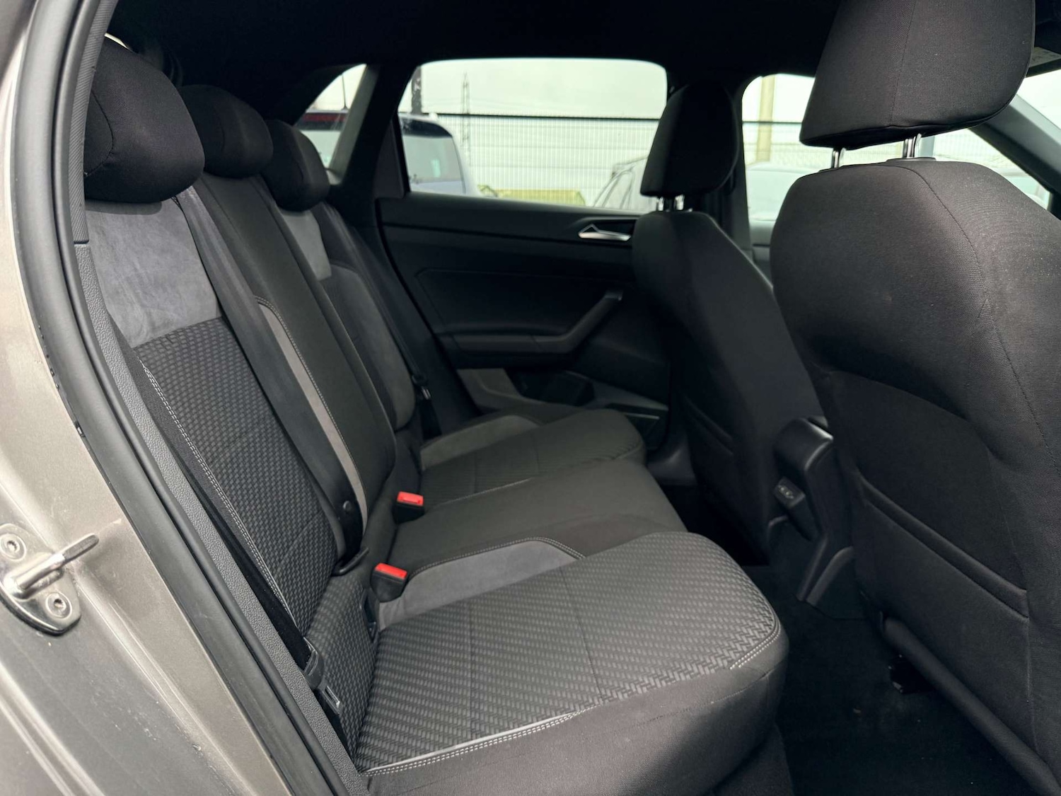 Used Volkswagen Polo 2018 for sale - 76896330: Photo 39