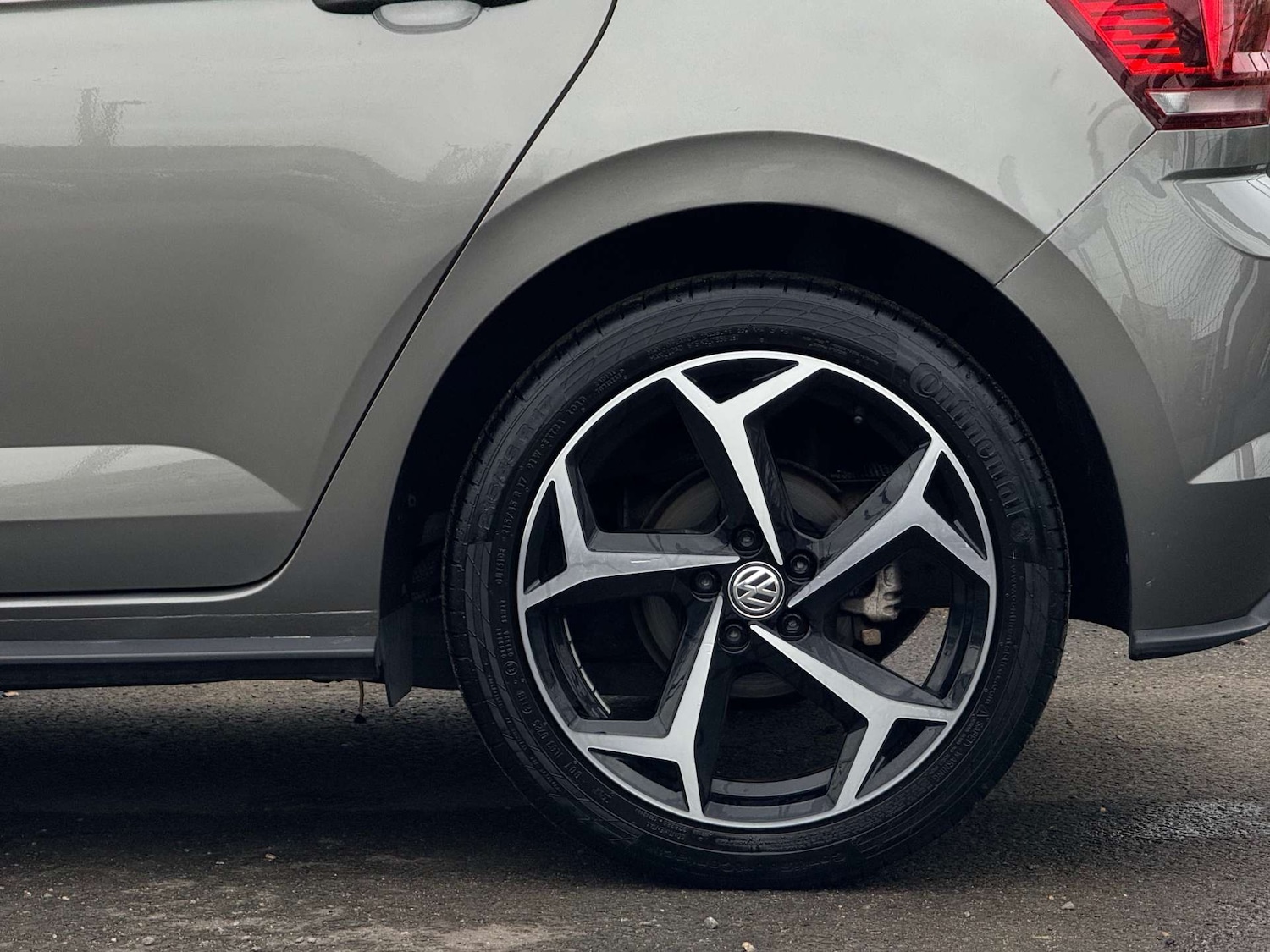 Used Volkswagen Polo 2018 for sale - 76896330: Photo 51