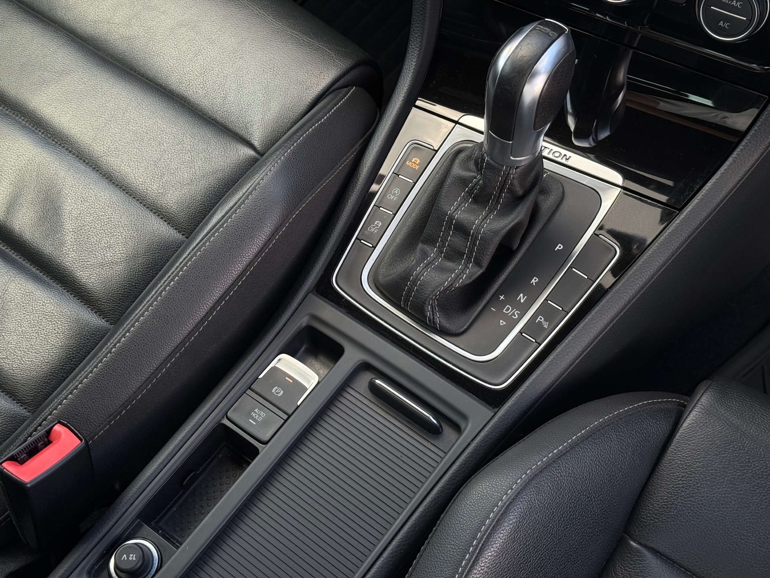 Used Volkswagen Golf 2016 for sale - 76896319: Photo 17