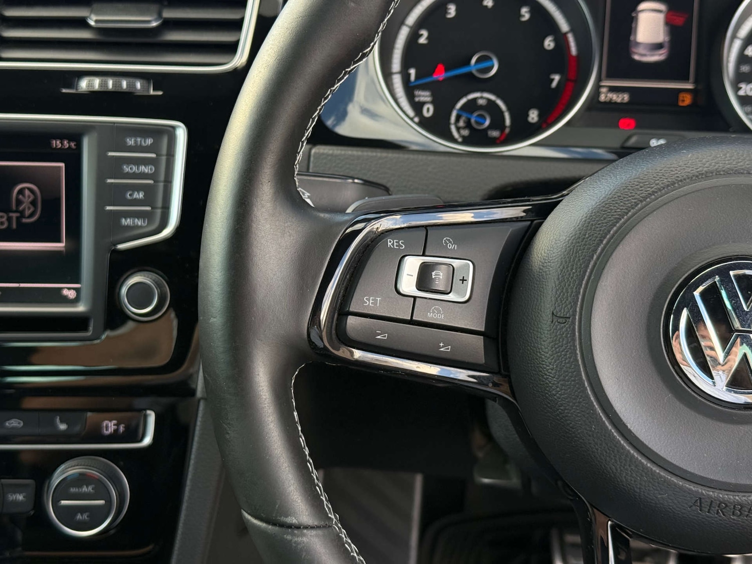 Used Volkswagen Golf 2016 for sale - 76896319: Photo 29