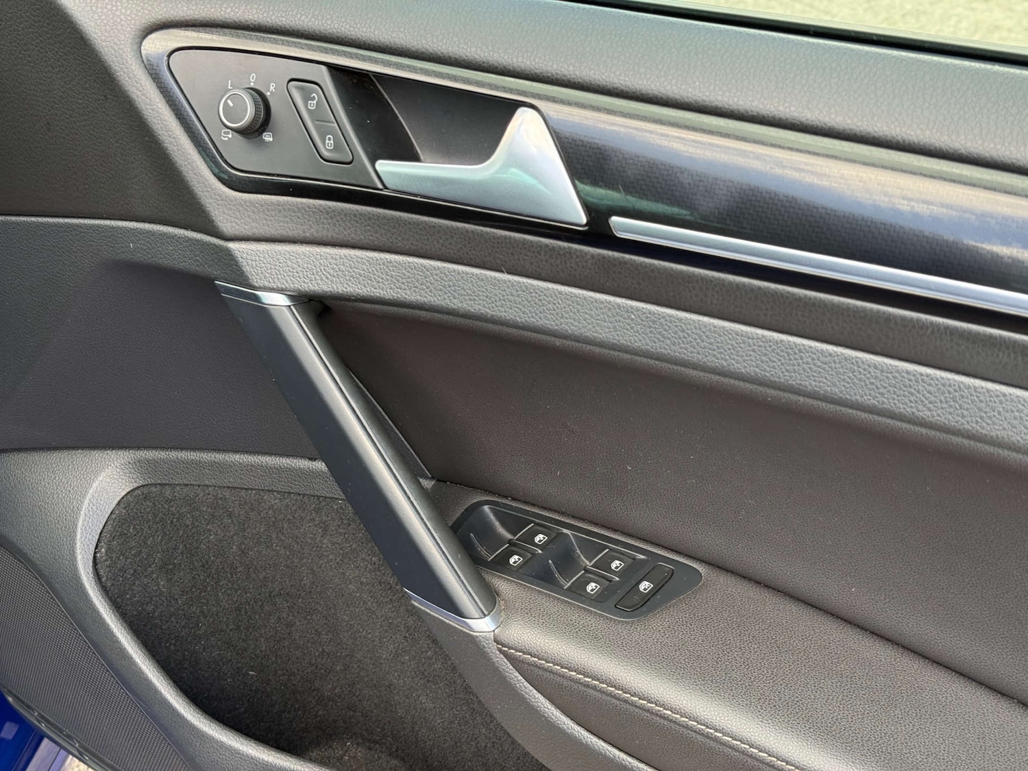 Used Volkswagen Golf 2016 for sale - 76896319: Photo 32