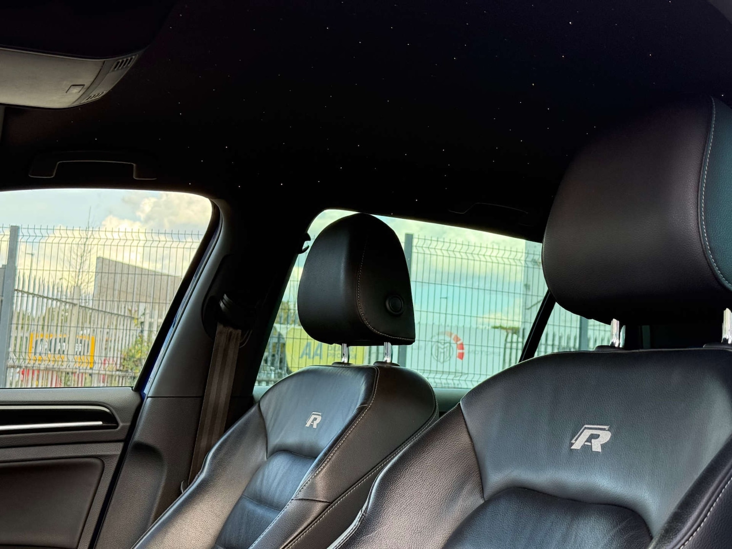 Used Volkswagen Golf 2016 for sale - 76896319: Photo 46