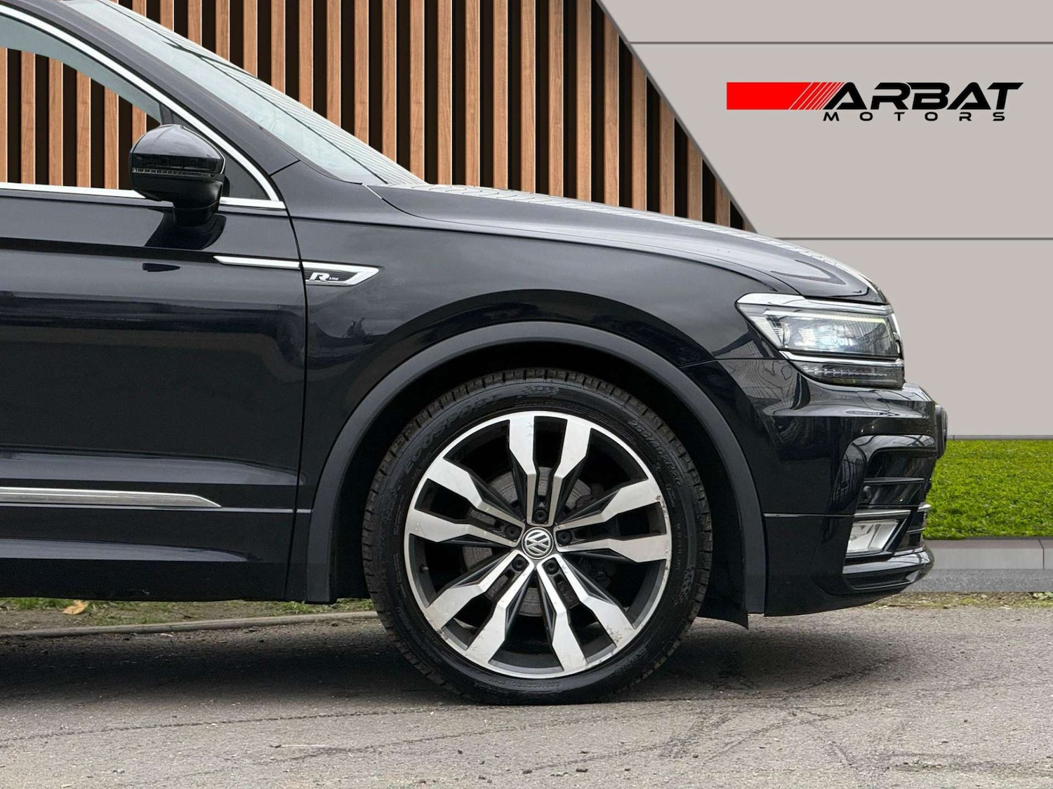 Used Volkswagen Tiguan 2017 for sale - 77094202: Photo 12