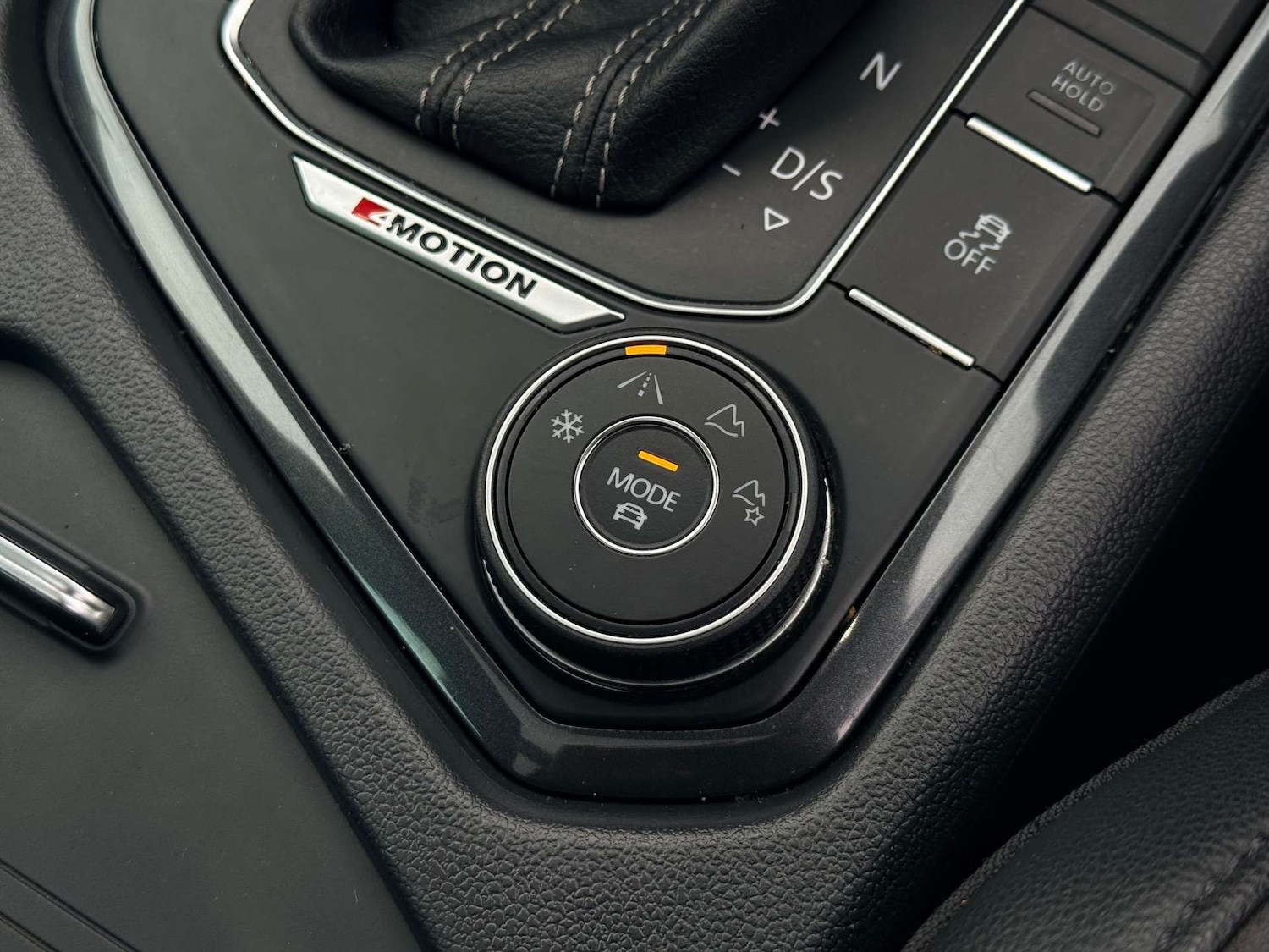 Used Volkswagen Tiguan 2017 for sale - 77094202: Photo 28