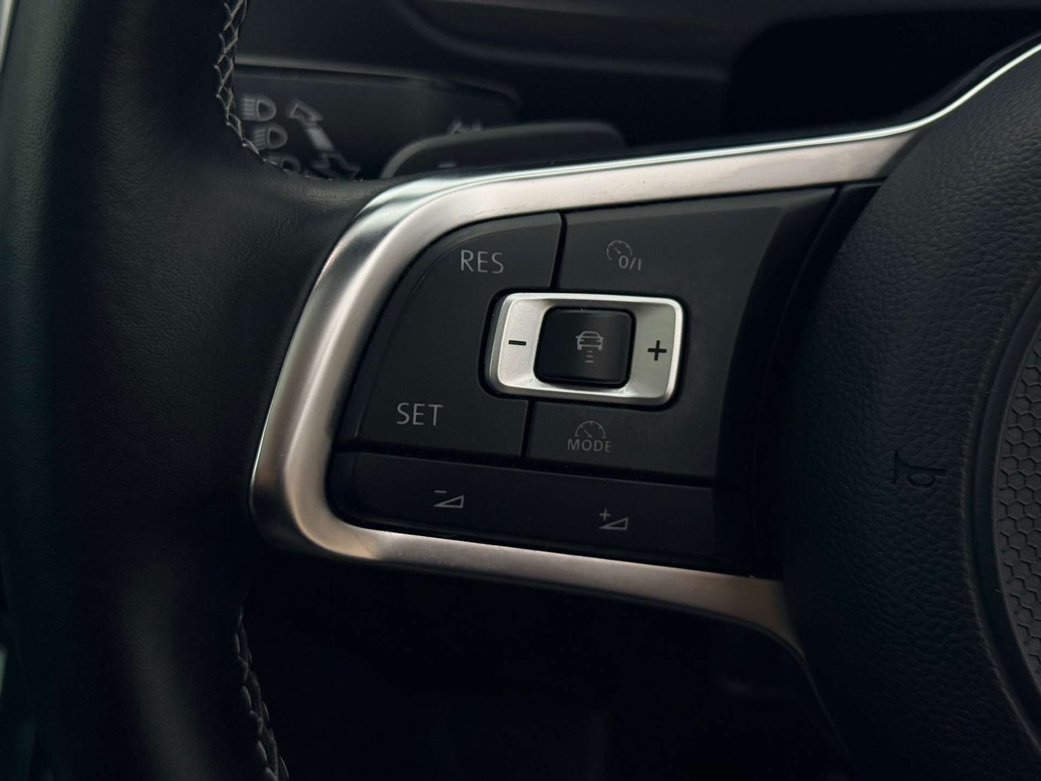 Used Volkswagen Tiguan 2017 for sale - 77094202: Photo 31