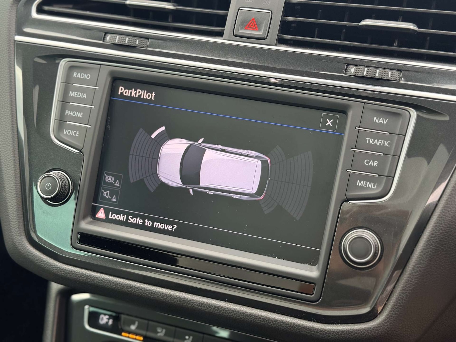 Used Volkswagen Tiguan 2017 for sale - 77094202: Photo 37