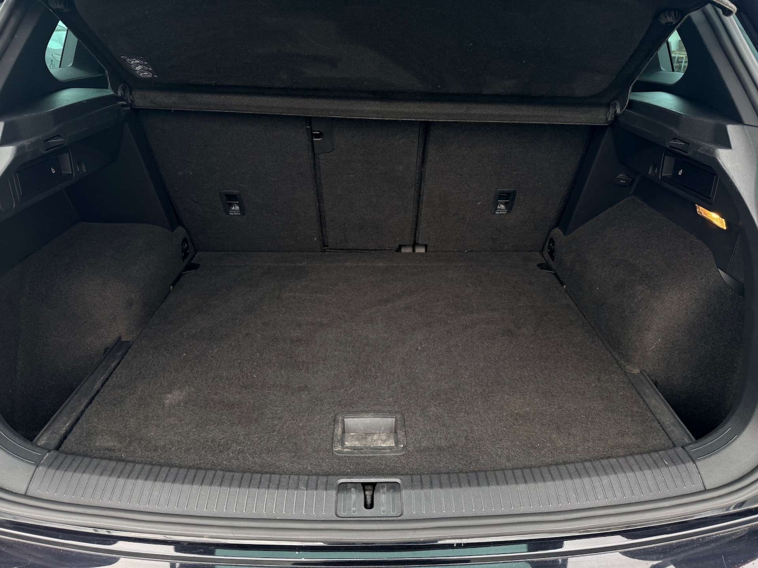 Used Volkswagen Tiguan 2017 for sale - 77094202: Photo 46