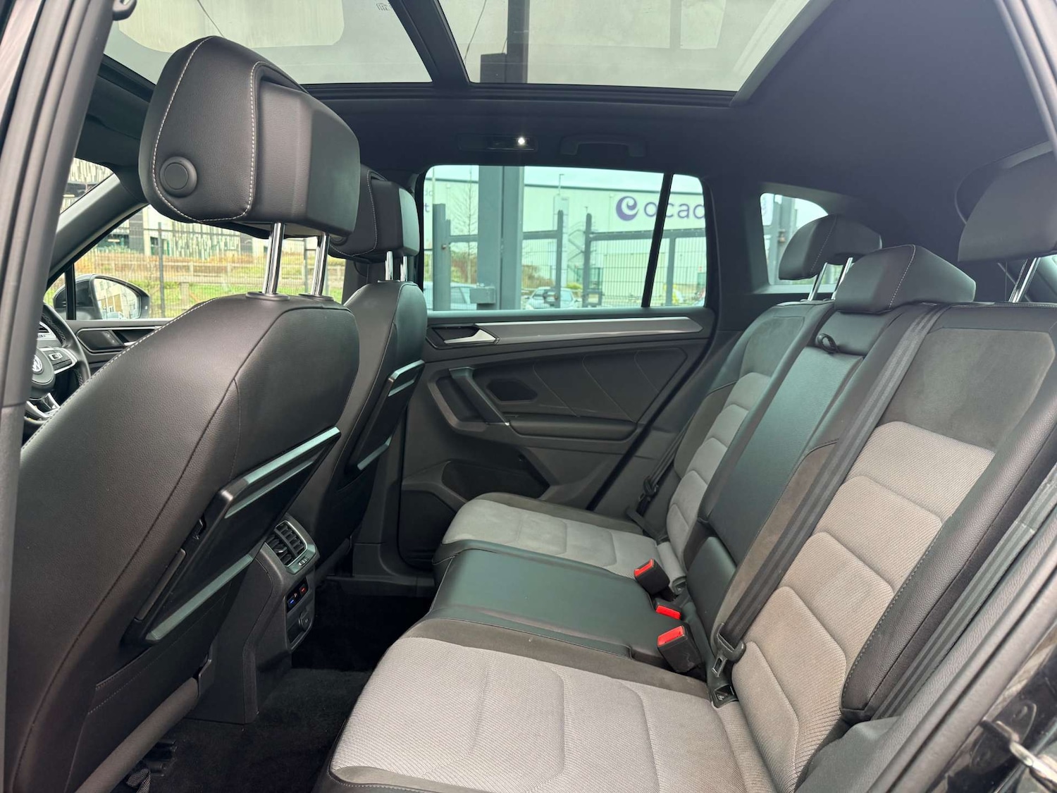 Used Volkswagen Tiguan 2017 for sale - 77094202: Photo 48