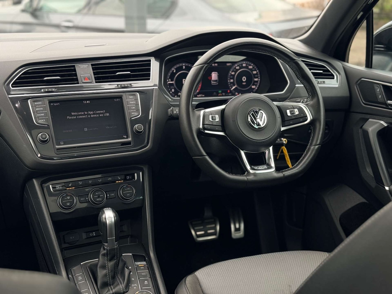 Used Volkswagen Tiguan 2017 for sale - 77094202: Photo 49