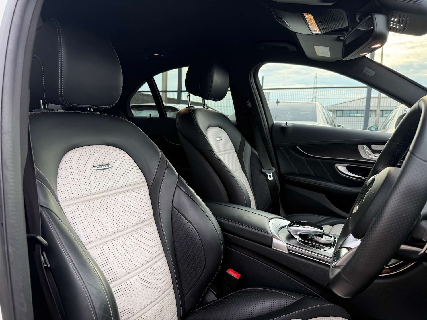 Used Mercedes-Benz C Class 2016 for sale - 76896327: Photo 63