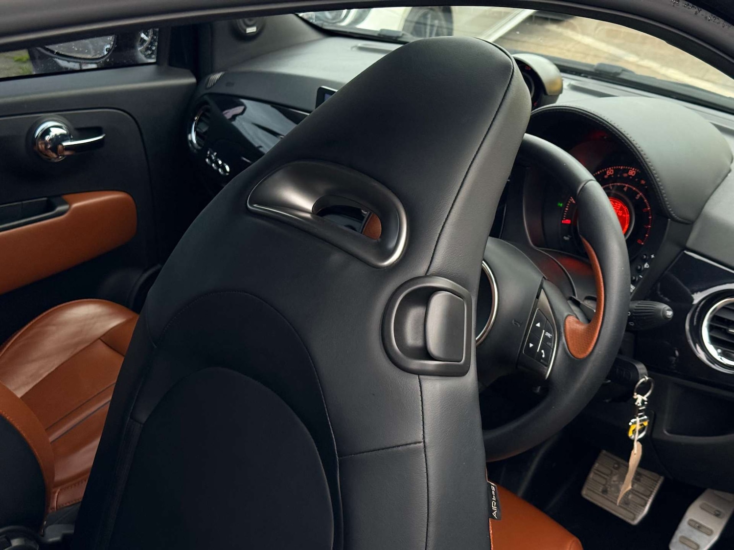 Used Abarth 595 2012 for sale - 76896308: Photo 7