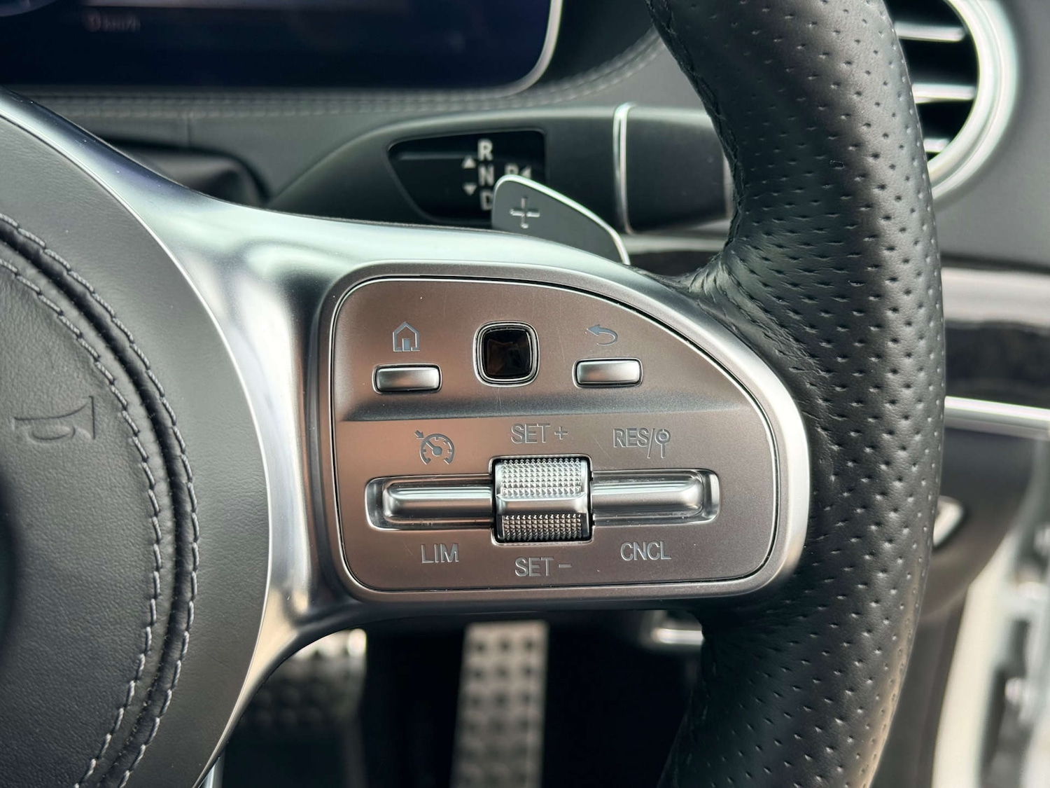 Used Mercedes-Benz S Class 2018 for sale - 76896297: Photo 34