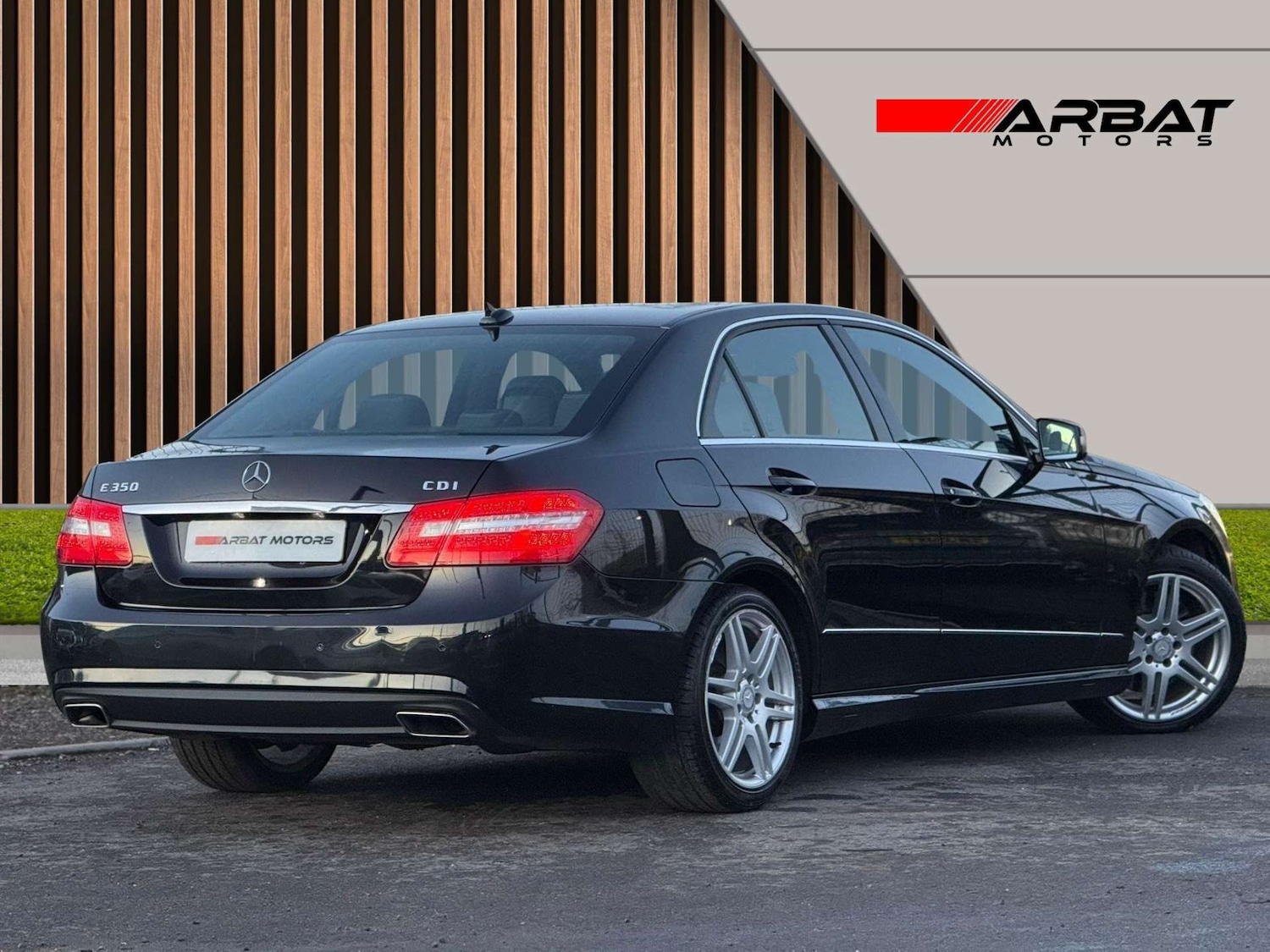 Used Mercedes-Benz E Class 2012 for sale - 76896303: Photo 11