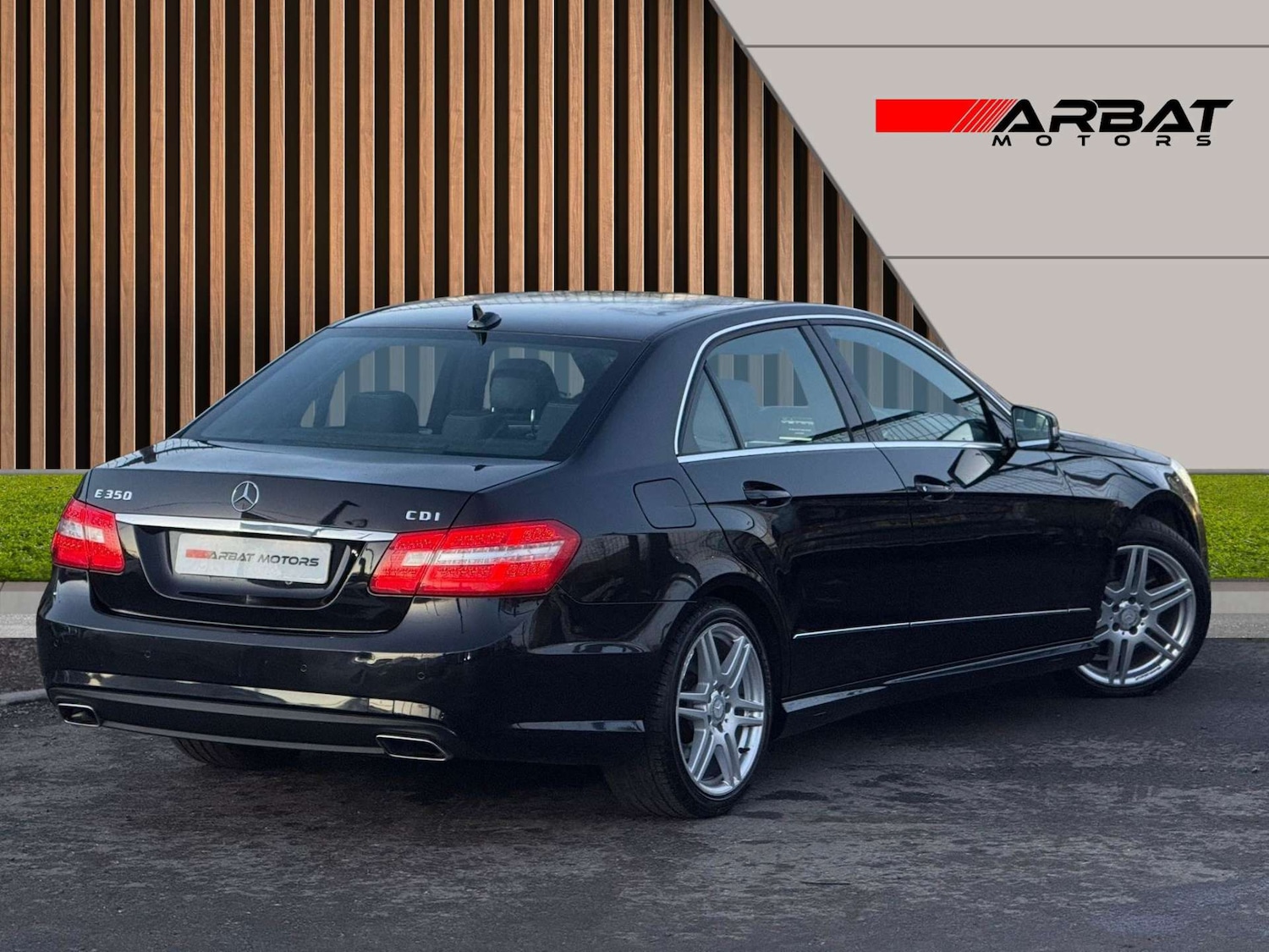 Used Mercedes-Benz E Class 2012 for sale - 76896303: Photo 12