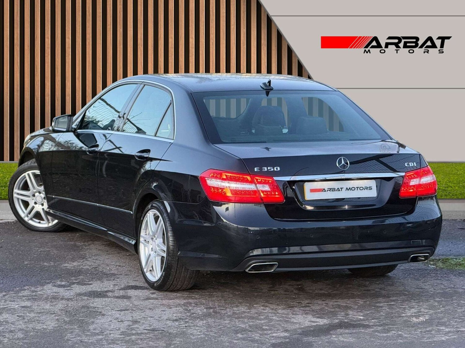 Used Mercedes-Benz E Class 2012 for sale - 76896303: Photo 17