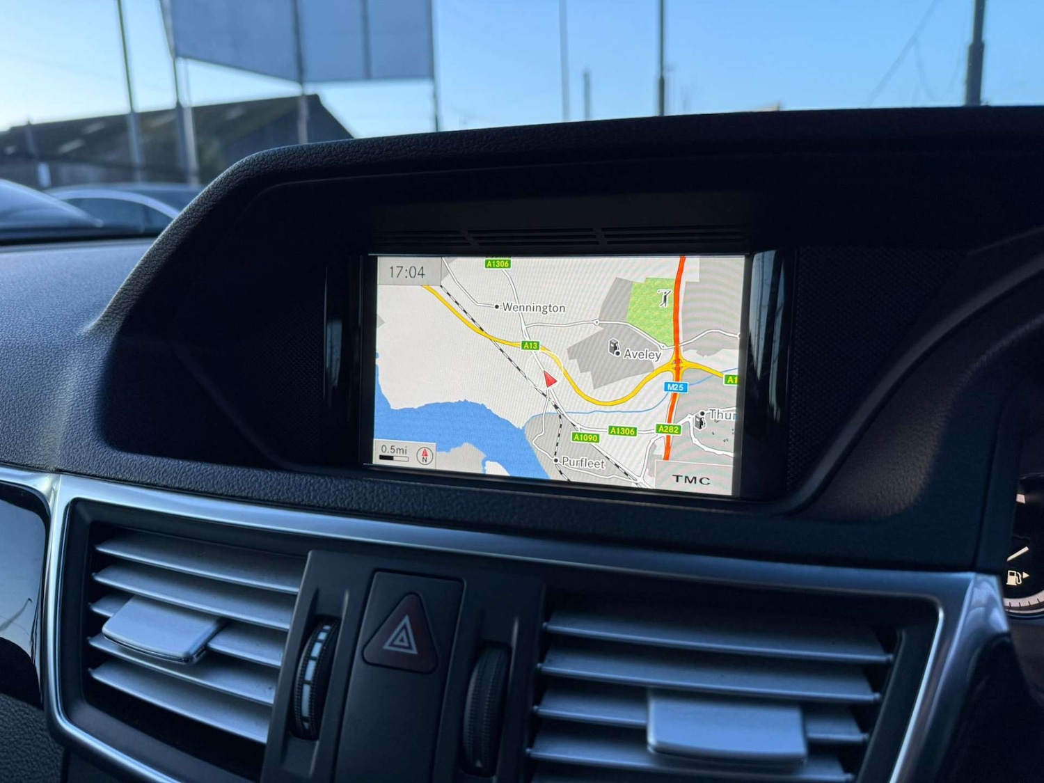 Used Mercedes-Benz E Class 2012 for sale - 76896303: Photo 31