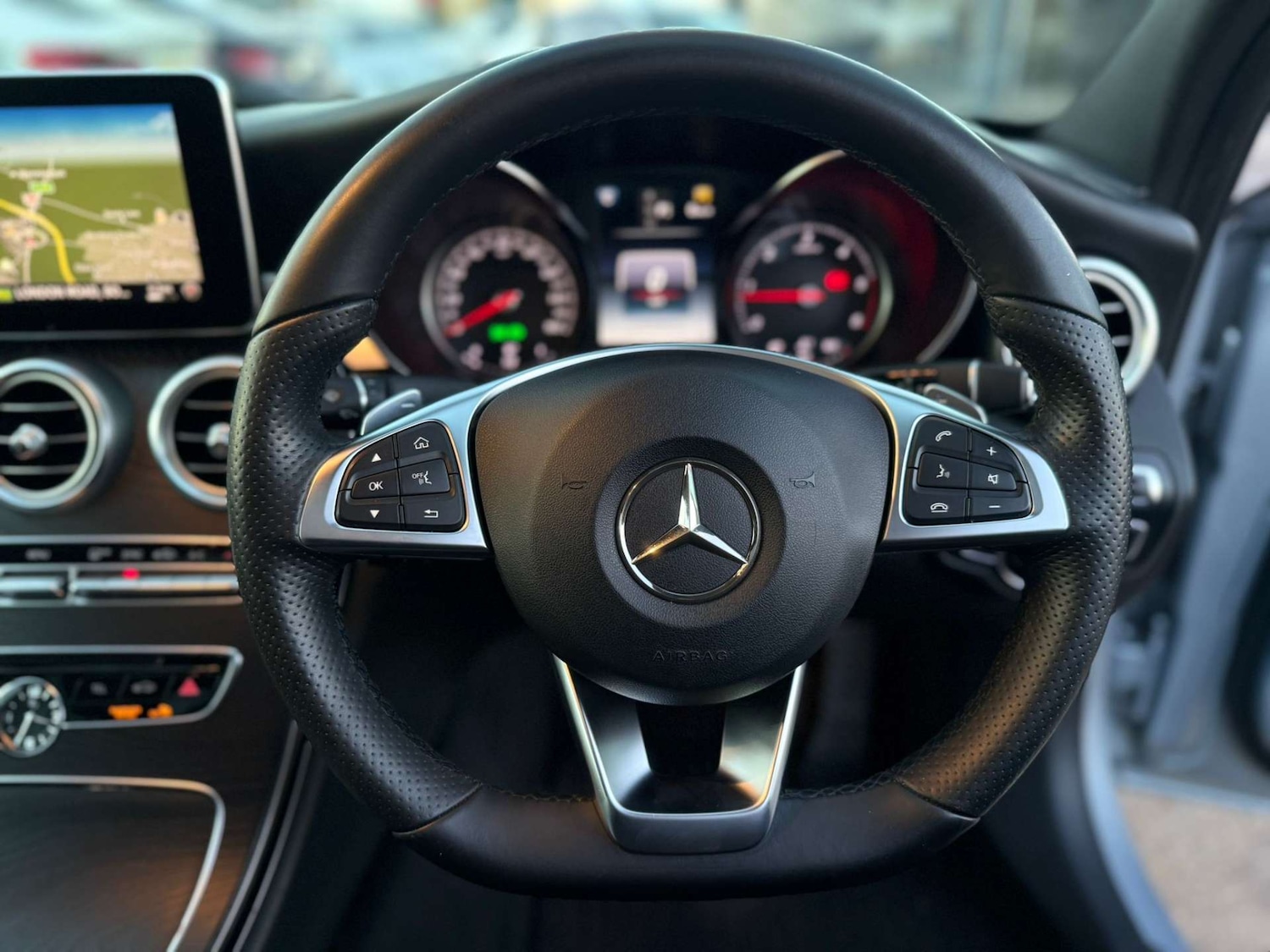 Used Mercedes-Benz C Class 2016 for sale - 76896338: Photo 27