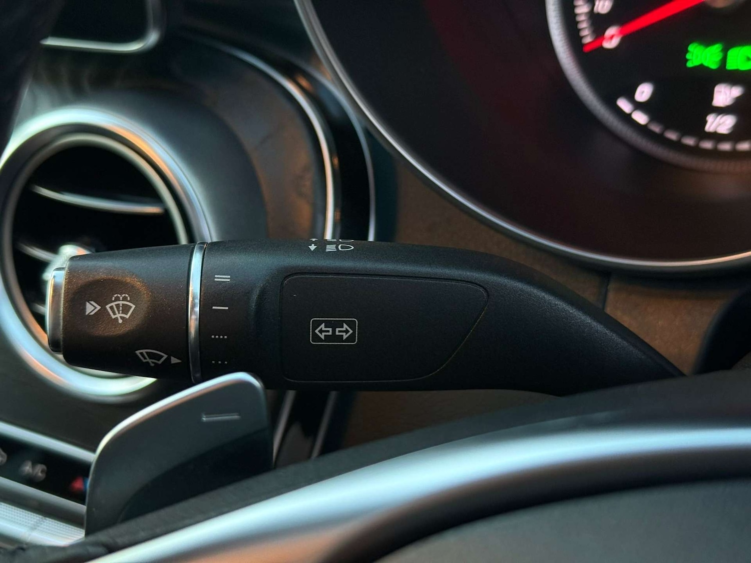 Used Mercedes-Benz C Class 2016 for sale - 76896338: Photo 32