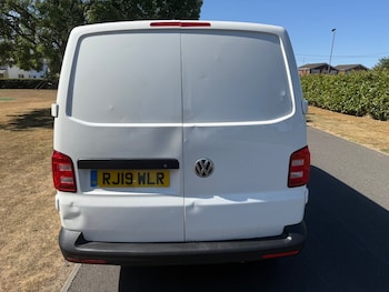 Used Volkswagen Transporter 2019 for sale - 79390366: Photo