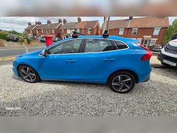 Used Volvo V40 2016 for sale - 79458018: Photo