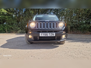 Used Jeep Renegade 2016 for sale - 78761207: Photo