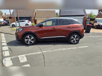 Used Peugeot 3008 2018 for sale - 79308845: Photo