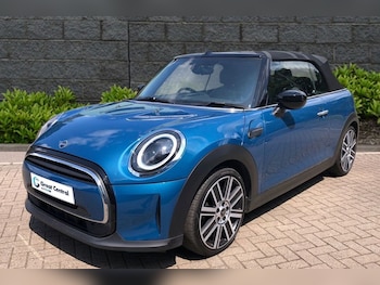 Used MINI Convertible 2021 for sale - 75693717: Photo