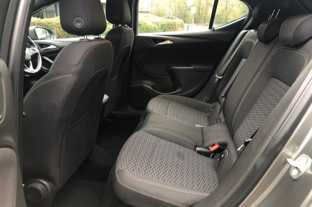 Used Vauxhall Astra 2018 for sale - 77292775: Photo 12