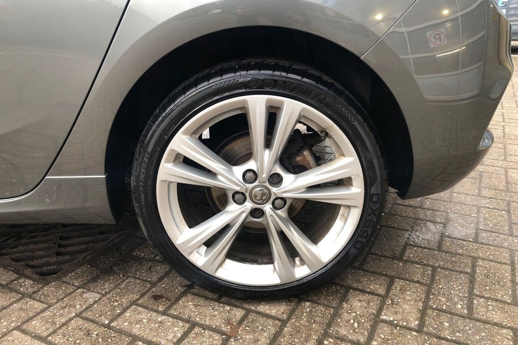 Used Vauxhall Astra 2018 for sale - 77292775: Photo 9
