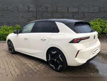 Used Vauxhall Astra 2023 for sale - 77292737: Photo